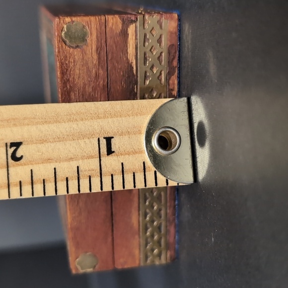 Wooden/Brass Elephant Inlay Small Indian Style Trinket Box. - Picture 11 of 11